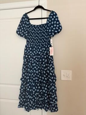 Navy Blue Floral Tiered Puff-Sleeve Dress